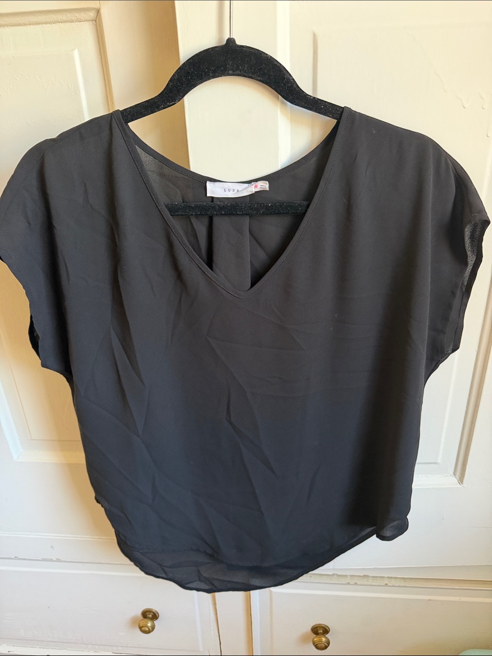 Lush Black V-Neck Short Sleeve Blouse